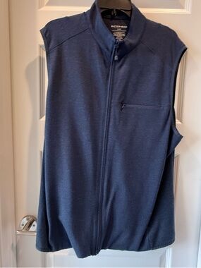 Mizzen+Main Navy Performance Vest XL Full Zip Stretch Lightweight